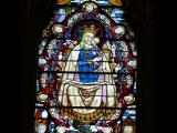 [Cliquez pour agrandir : 143 Kio] Lyon - La basilique Notre-Dame-de-Fourvière : l'église haute : vitrail de Marie, reine des Patriarches : détail.