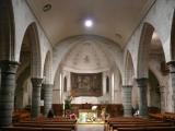 [Cliquez pour agrandir : 87 Kio] Villeneuve-d'Ascq - L'église Saint-Pierre d'Ascq : la nef.