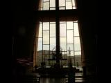 [Cliquez pour agrandir : 53 Kio] Sedona - The chapel of the Holy Cross: the altar.