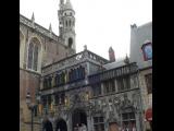 [Cliquez pour agrandir : 93 Kio] Bruges - La basilique du Saint-Sang : l'extérieur.