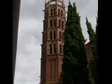 [Cliquez pour agrandir : 79 Kio] Toulouse - Le couvent des Jacobins : l'église : le clocher.