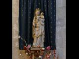 [Cliquez pour agrandir : 106 Kio] Sées - La cathédrale Notre-Dame : statue de la Vierge à l'Enfant.