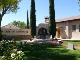 [Cliquez pour agrandir : 106 Kio] Benson - The church of Our Lady of Lourdes: general view.