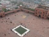 [Cliquez pour agrandir : 136 Kio] Delhi - La grande mosquée.