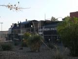 [Cliquez pour agrandir : 93 Kio] Deming - The former station and current visitor's center: steam locomotive.