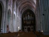 [Cliquez pour agrandir : 85 Kio] Montpellier - La cathédrale Saint-Pierre : la nef et l'orgue.