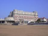[Cliquez pour agrandir : 67 Kio] Biarritz - Le palais impérial.