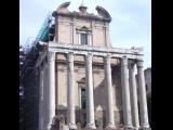 [Cliquez pour agrandir : 81 Kio] Rome - Le forum : le temple d'Antonin.