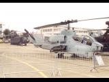 [Cliquez pour agrandir : 67 Kio] Le Bourget - Salon 1997 : hélicoptères.