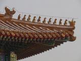 [Cliquez pour agrandir : 82 Kio] Pékin - La Cité interdite : la salle de l'harmonie suprême : le toit.