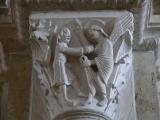 [Cliquez pour agrandir : 83 Kio] Vézelay - La basilique Sainte-Marie-Madeleine : chapiteau représentant la lutte de Jacob contre l'Ange.