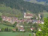 [Cliquez pour agrandir : 110 Kio] Vézelay - Village des environs.