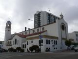 [Cliquez pour agrandir : 64 Kio] San Diego - Saint-Joseph's cathedral: side view.