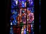 [Cliquez pour agrandir : 106 Kio] Reims - La cathédrale Notre-Dame : vitrail de Marc Chagall.