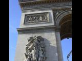 [Cliquez pour agrandir : 88 Kio] Paris - L'Arc de Triomphe : détail.
