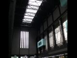 [Cliquez pour agrandir : 78 Kio] London - Inside Tate Museum.