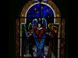 [Cliquez pour agrandir : 81 Kio] Rio de Janeiro - L'église Sainte-Marguerite-Marie : vitrail représentant les anges regardant la Crucifixion.