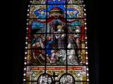 [Cliquez pour agrandir : 137 Kio] Belfort - La cathédrale : vitrail de Sainte Odile.