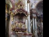 [Cliquez pour agrandir : 124 Kio] Prague - Église Saint-Nicolas à Mala Strana : la chaire.