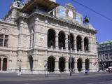 [Cliquez pour agrandir : 99 Kio] Autriche : Vienne - La Karlsplatz : l'opéra.