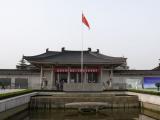 [Cliquez pour agrandir : 63 Kio] Xi'an - Le musée de l'histoire du Shaanxi : vue générale.