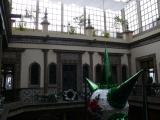 [Cliquez pour agrandir : 137 Kio] Mexico - La maison des azulejos : l'espace intérieur.