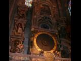 [Cliquez pour agrandir : 96 Kio] Strasbourg - La cathédrale : l'horloge astronomique : vue générale.
