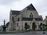 [Cliquez pour agrandir : 72 Kio] Orléans - L'église Saint-Paterne : l'extérieur.