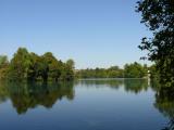 [Cliquez pour agrandir : 76 Kio] Lyon - Le parc de la Tête-d'Or : plan d'eau.
