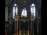 [Cliquez pour agrandir : 89 Kio] Angers - La cathédrale Saint-Maurice : le baldaquin du chœur.