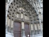 [Cliquez pour agrandir : 141 Kio] Vienne - L'ancienne cathédrale Saint-Maurice.