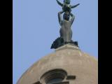 [Cliquez pour agrandir : 45 Kio] Shanghai - She Shan : la basilique Notre-Dame : statue de la Vierge à l'Enfant.