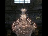 [Cliquez pour agrandir : 104 Kio] Azpeitia - La basilique Saint-Ignace : l'intérieur : le lustre.