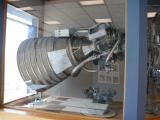 [Cliquez pour agrandir : 82 Kio] Alamogordo - The Museum of Space History: rocket engine.