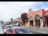 [Cliquez pour agrandir : 115 Kio] Cabo San Lucas - Restaurants colorés.