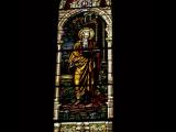 [Cliquez pour agrandir : 89 Kio] San José - Saint Joseph's cathedral: stained glass window representing Saint Matthew.
