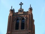 [Cliquez pour agrandir : 72 Kio] San Francisco - Saint Mary's church: the tower: detail.