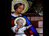 [Cliquez pour agrandir : 86 Kio] Tours - La cathédrale Saint-Gatien : vitrail de la Nativité : détail.