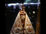 [Cliquez pour agrandir : 81 Kio] Rio de Janeiro - La cathédrale Saint-Sébastien : statue de la Vierge et de l'Enfant Jésus.