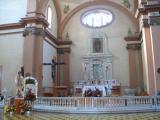[Cliquez pour agrandir : 90 Kio] Monterrey - La basilique Notre-Dame-de-Guadalupe : l'église ancienne : le chœur.