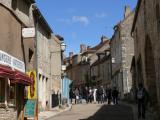 [Cliquez pour agrandir : 107 Kio] Vézelay - Rue.