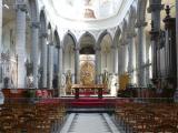 [Cliquez pour agrandir : 117 Kio] Douai - La collégiale Saint-Pierre : le chœur.