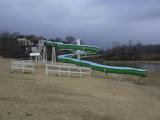 [Cliquez pour agrandir : 62 Kio] Saint-Pée-sur-Nivelle - Le toboggan à eau.