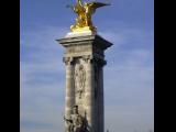 [Cliquez pour agrandir : 48 Kio] Paris - Le pont Alexandre III : pilier.