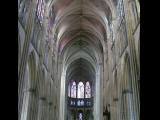 [Cliquez pour agrandir : 107 Kio] Troyes - La cathédrale Saint-Pierre-et-Saint-Paul : la nef.