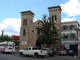 [Cliquez pour agrandir : 89 Kio] Nogales - L'église de la Purísima Concepción : vue générale.