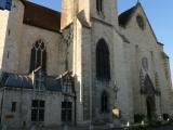 [Cliquez pour agrandir : 89 Kio] Agen - La cathédrale Saint-Caprais : la façade.