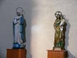 [Cliquez pour agrandir : 52 Kio] Monterrey - La basilique Notre-Dame-de-Guadalupe : l'église ancienne : statues de la Vierge Marie et de Saint-Joseph portant l'Enfant Jésus.