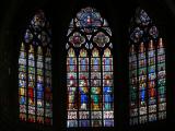 [Cliquez pour agrandir : 114 Kio] Gand - La cathédrale Saint-Bavon : le cœur : vitraux.