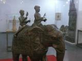 [Cliquez pour agrandir : 100 Kio] Delhi - Le musée national : statue d'éléphant (19e s.).
